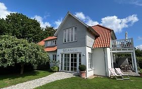 Ferienwohnung Seaflat an der Ostsee, Strandkorb, Kamin, free W-LAN by SEASIDE